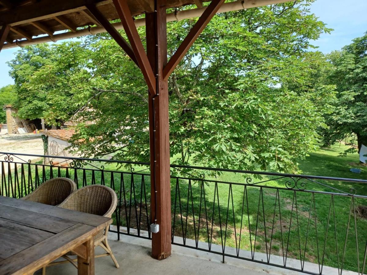 Bed and Breakfast Domaine L'Esprit D'Antan Вільнев-сюр-Лот Екстер'єр фото